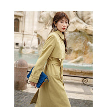 Load image into Gallery viewer, 2019 Spring Autumn England Retro Style Turn Down Collar Show Waist With Belt Women Long Trench Coat