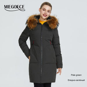 2019 New Winter Collection Jacket Women Winter Parka With Fur Hood Patch Pocket Women Coat
