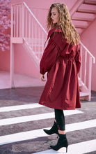 Load image into Gallery viewer, Vero Moda Fall Lapel Zip Front Cinched Waist Medium-style Lace-up Coat Jacket