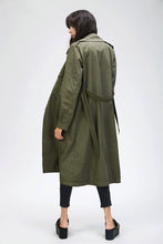 Load image into Gallery viewer, 2019 Autumn Women&#39;s Casual Trench Coat Cotton Vintage Washed Military Outwear Loose Clothing With Belt