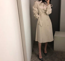 Load image into Gallery viewer, 2019 Woman Autumn White Double-breasted Trench Coat British Chic Chalaza Long Loose Coat