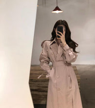 Load image into Gallery viewer, 2019 Woman Autumn White Double-breasted Trench Coat British Chic Chalaza Long Loose Coat